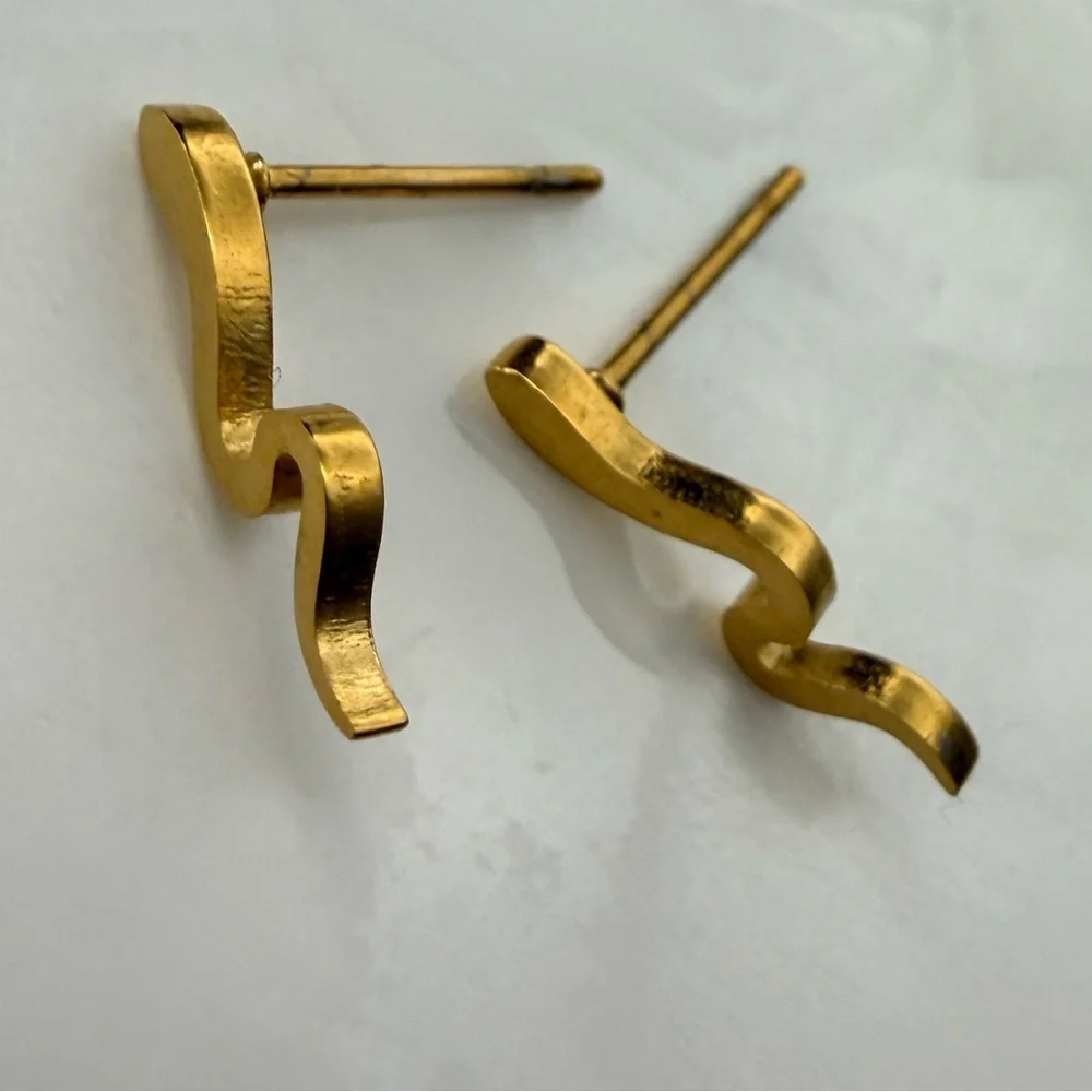 Gold Stainless Steel Snake Ear Studs | 15mm